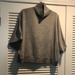 Cute Lou and Grey soft top.